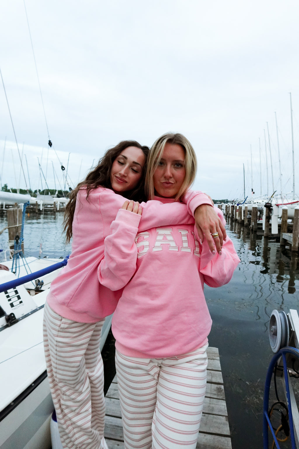 Sail Mock Neck